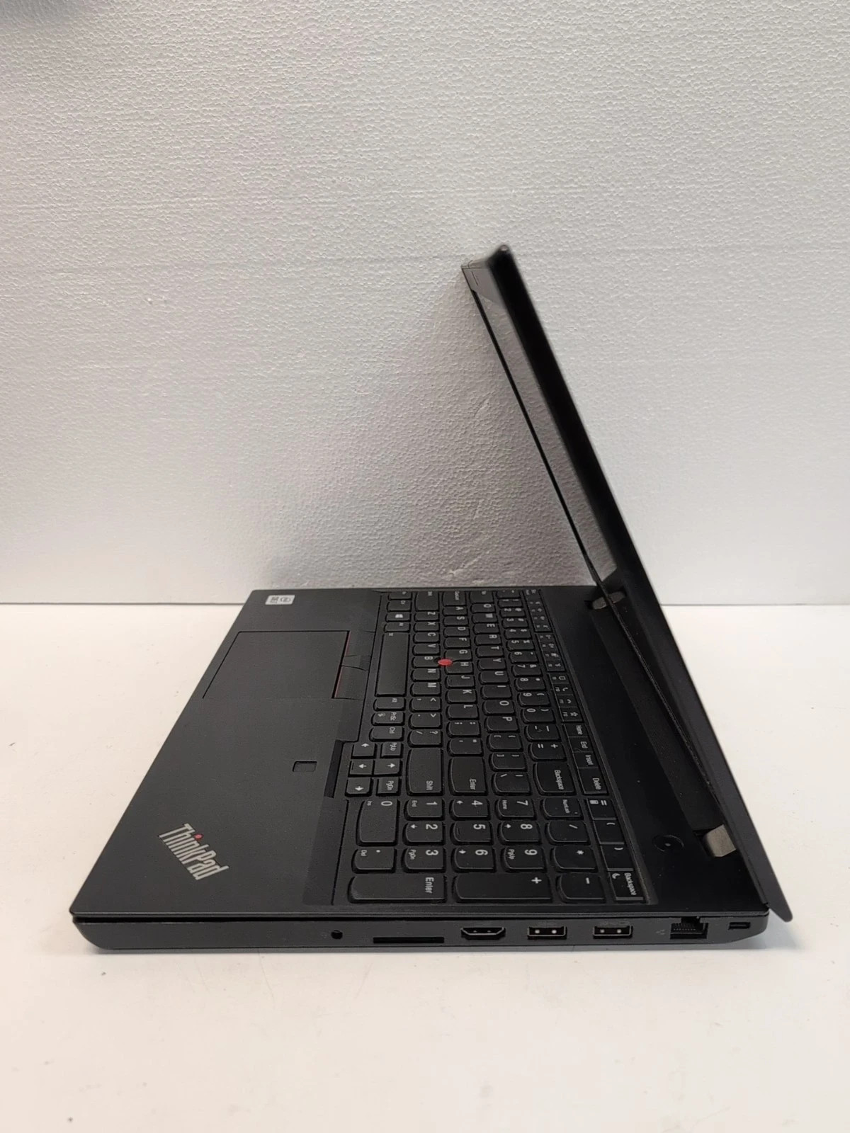 ThinkPad P15v i7-10750H 32GB 1TB NVMe Quadro P620 Win 11 Office 2024