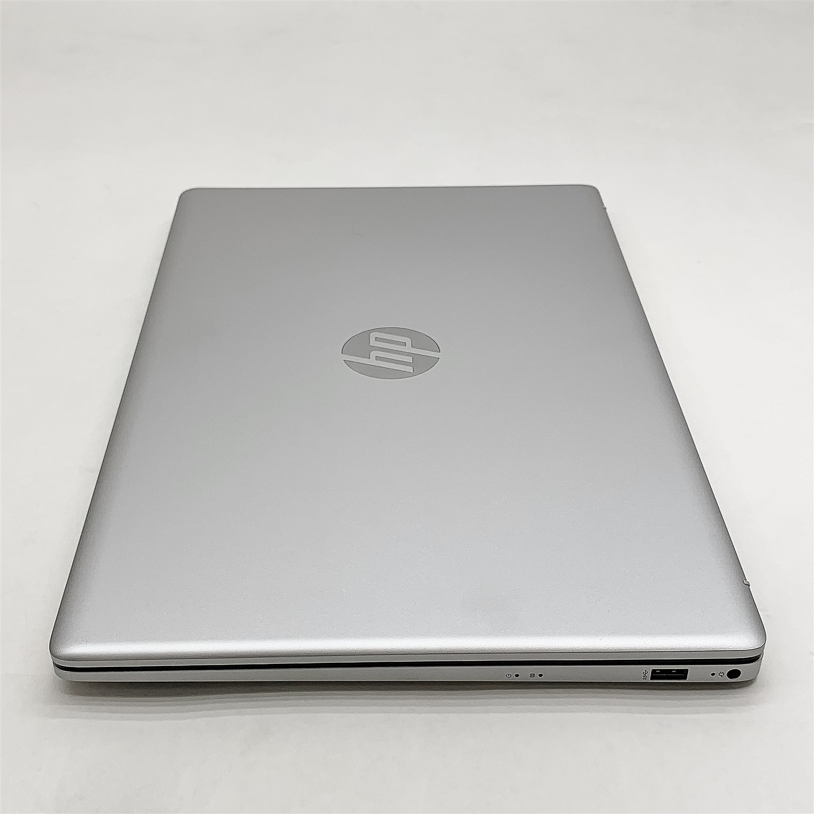 HP 17-cp0035cl Laptop AMD Ryzen 5500U 2.10GHZ 17.3″ 12GB 512GB NVMe Windows 11