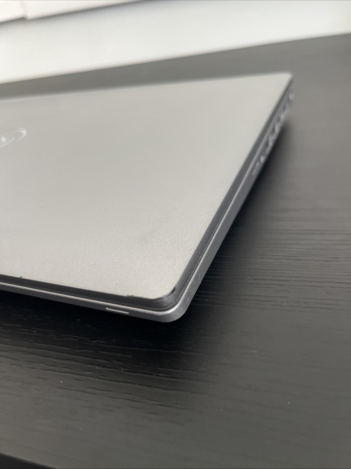 Dell Latitude 5521 I i7 11. Gen I 16GB I 512GB I MX450 I DE Keyboard