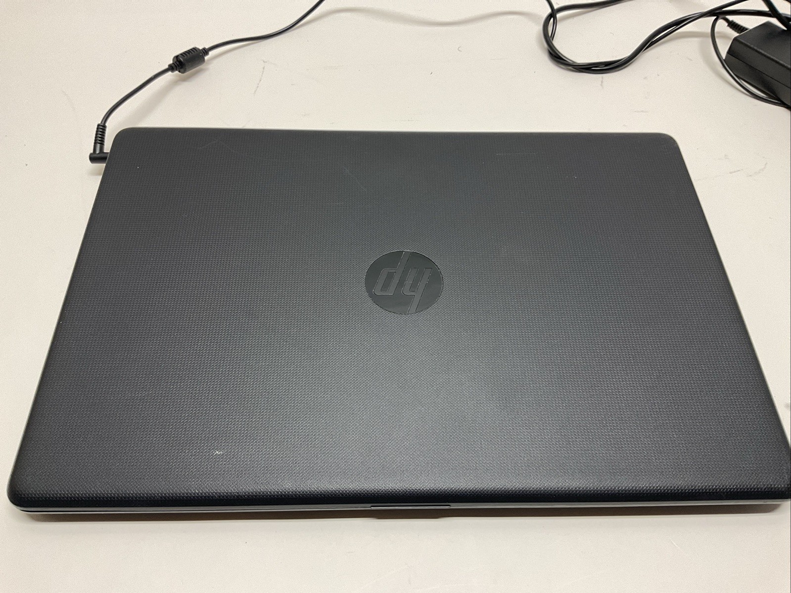 Laptop HP 17-Bs011dx CPU CORE I5-7200U 2.50GHZ HDD 500GB RAM 8GB Windows 11
