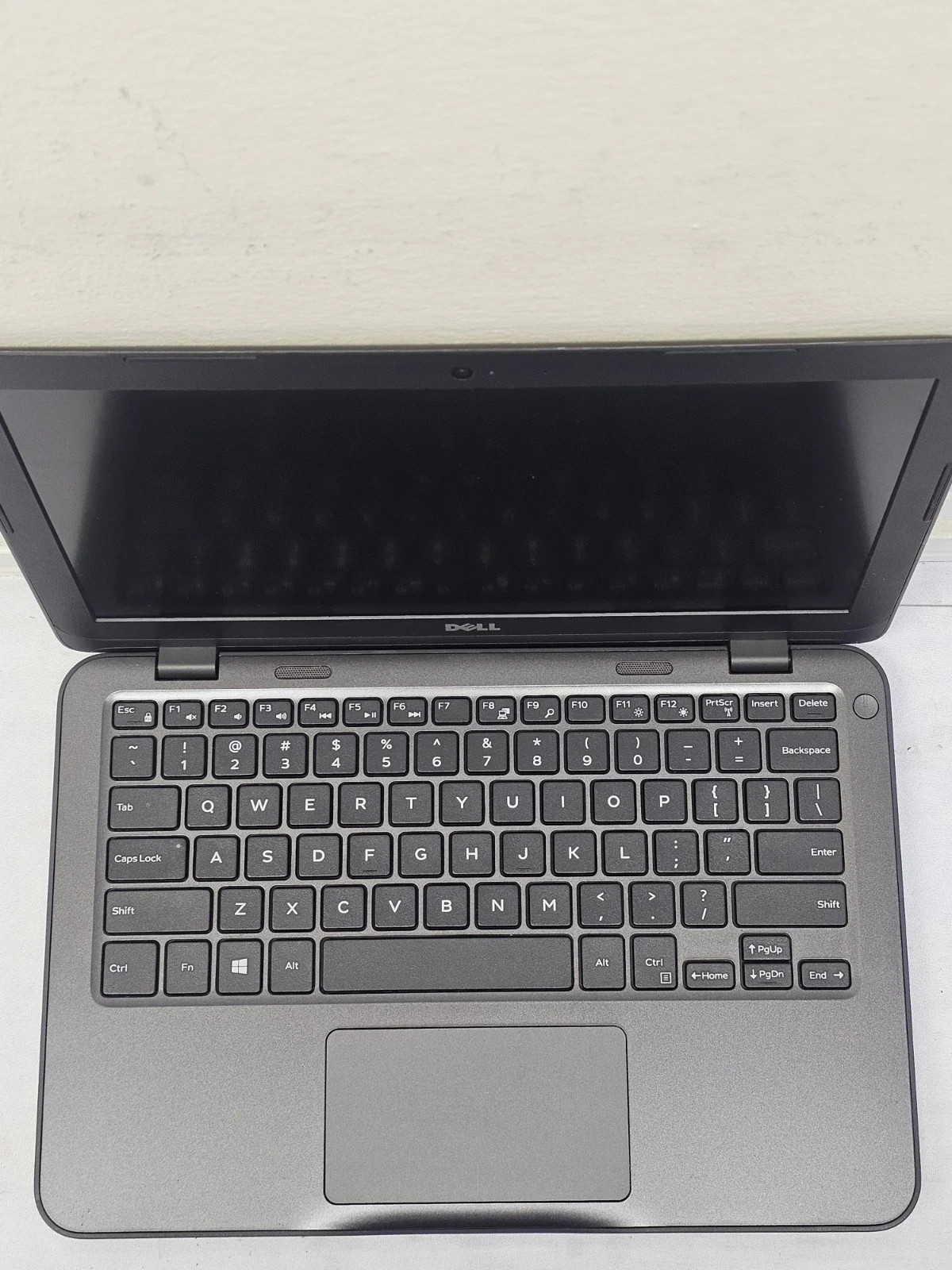 Restored Dell Inspiron 11.6″Laptop Amd A6-9220 8GB DDR4 32GB EMMC Black