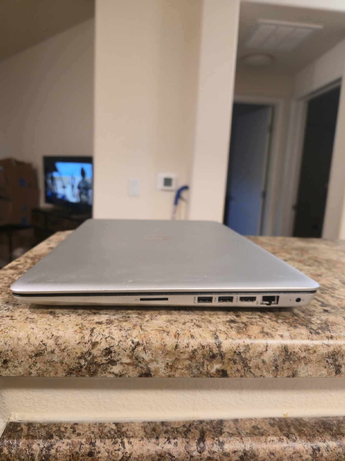 HP ENVY Notebook 17 inch gtx 950m 16gb ram 500gb SSD 2tb HDD Read description