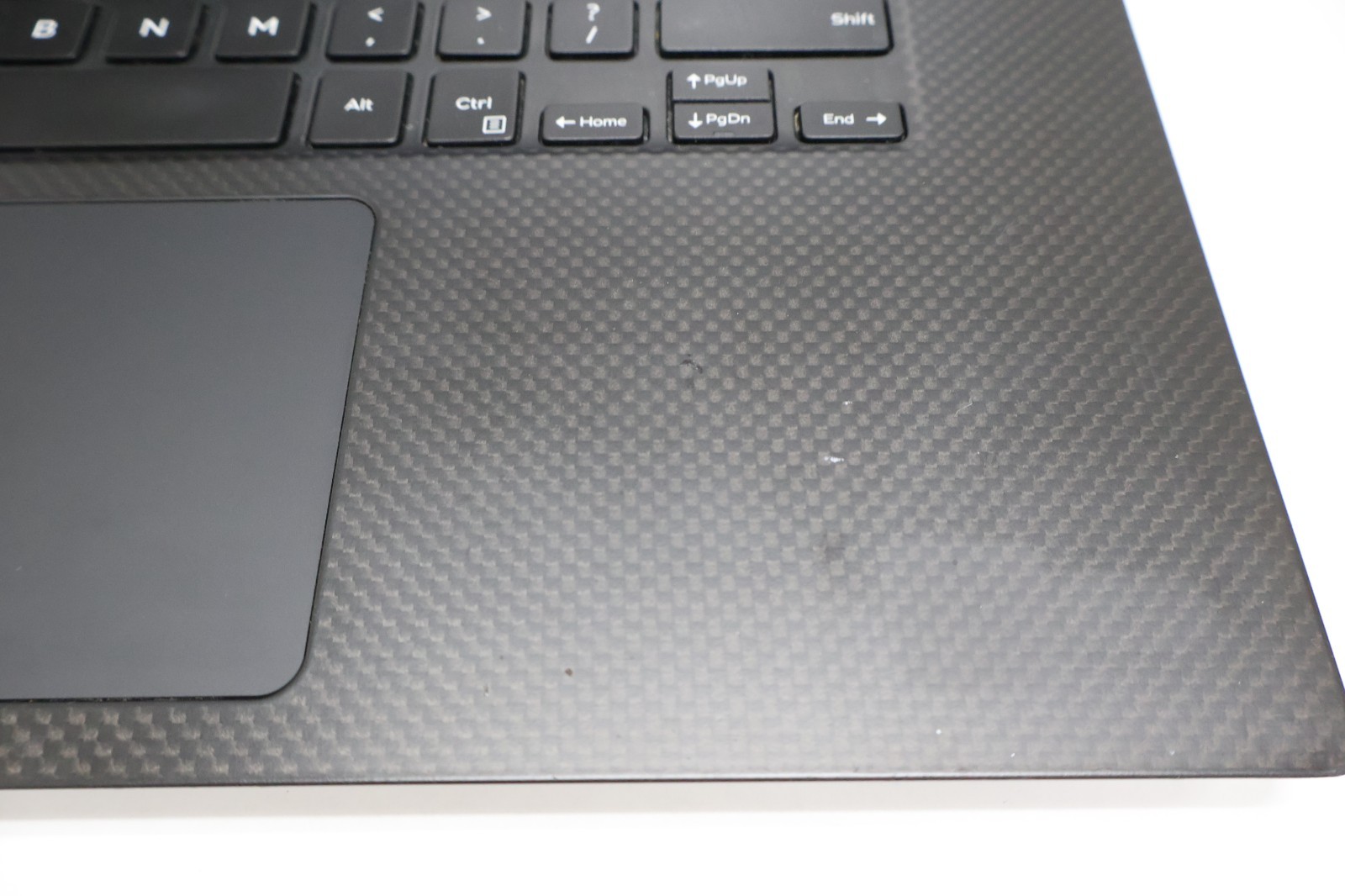 Dell XPS 15 7590 15.6″ i7-9750H 2.60GHz 16GB RAM 500GB HDD Win 11 Pro Laptop