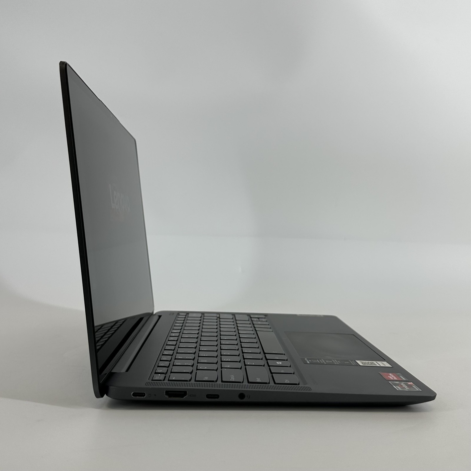 Lenovo IdeaPad 5 14 FHD+ TOUCH 2.3 GHz Ryzen 5 5600U 16GB 512GB SSD FRAME SPLIT