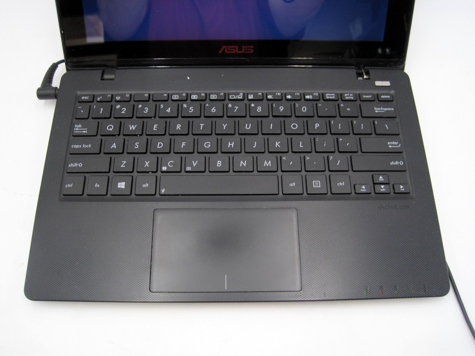 ASUS Vivobook X200CA INTEL CELERON 1007U 1.50GHz 4GB RAM 320GB HDD BAD BATTERY