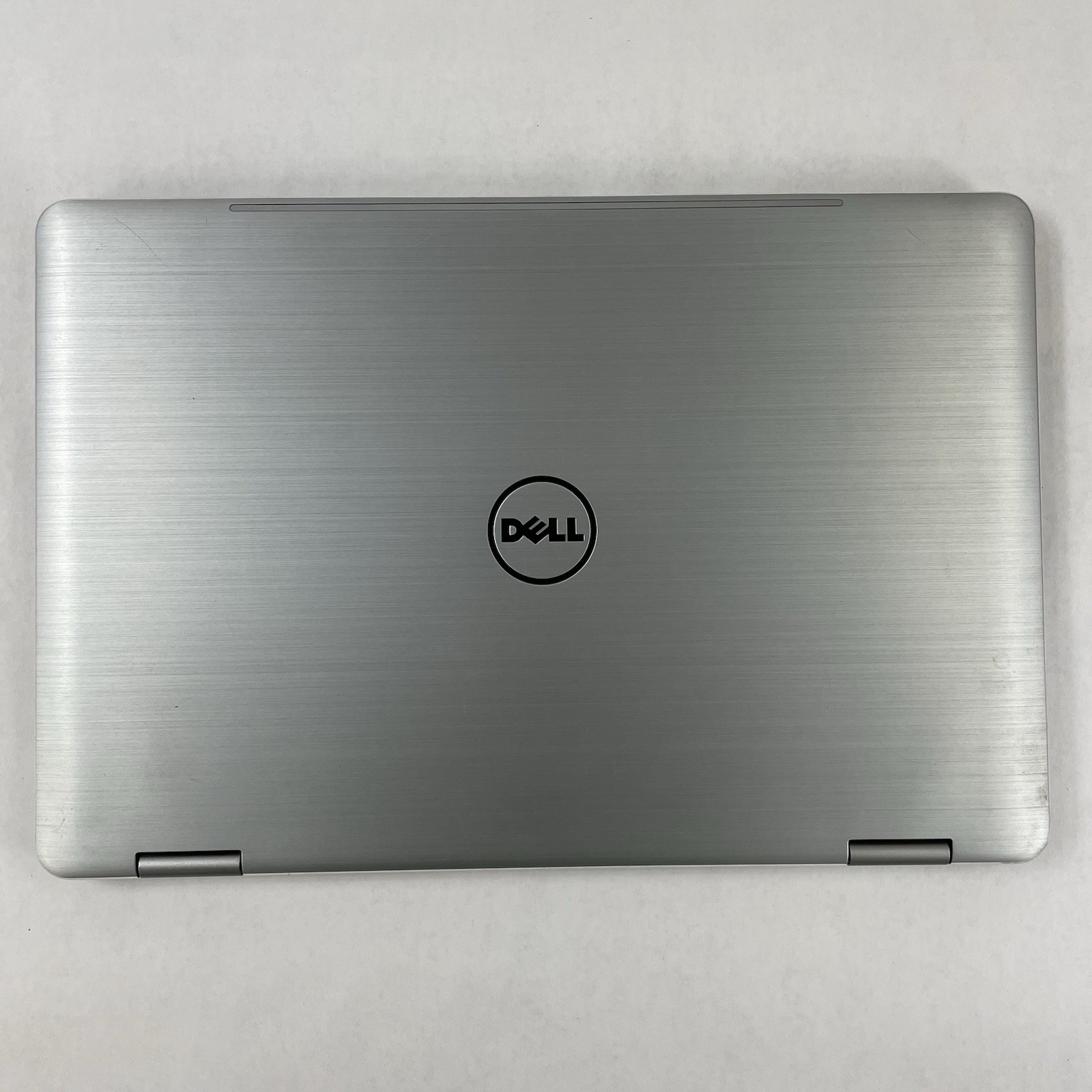 Dell Inspiron 17-7779 17.3″ i7-7500U 2.70 GHz 16GB RAM NVIDIA GF108 No SSD/OS/AC