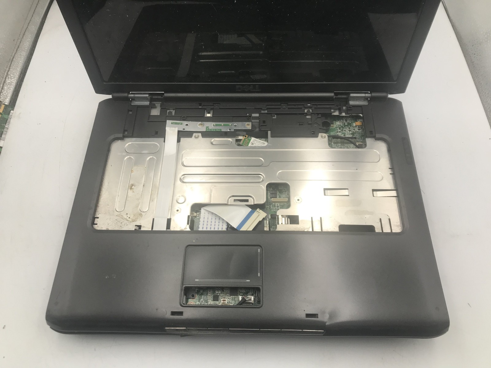 DELL INSPIRON 1520 – FOR PARTS/REPAIR – INTEL CORE 2 DUO – NO RAM – READ – BB