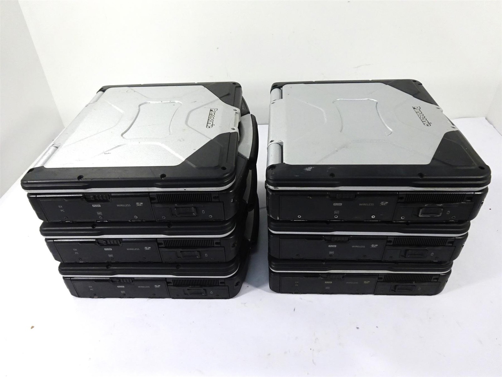 Lot 6 – Panasonic CF-31 MK5 Core i5-5300U 2.3GHz 8GB RAM – No Hard Drive