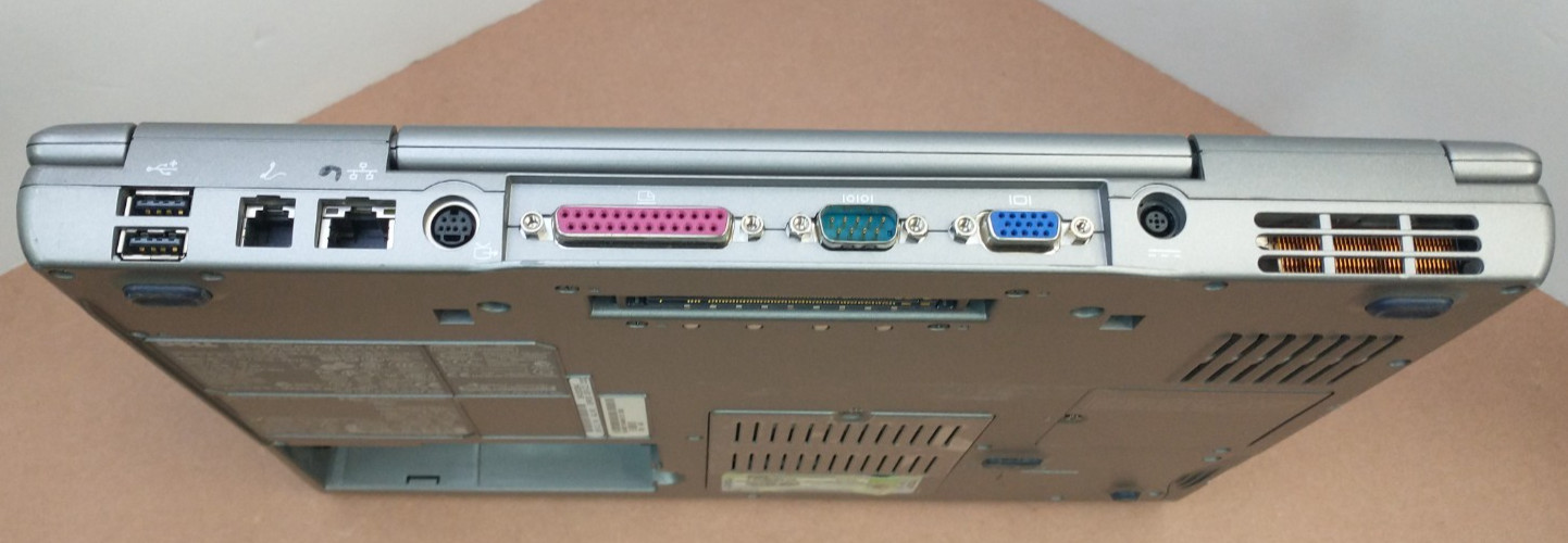 Dell 15″ XGA D510 Linux Pre-Installed AntiX / Parallel+Serial+Ethernet+WIFI+USB