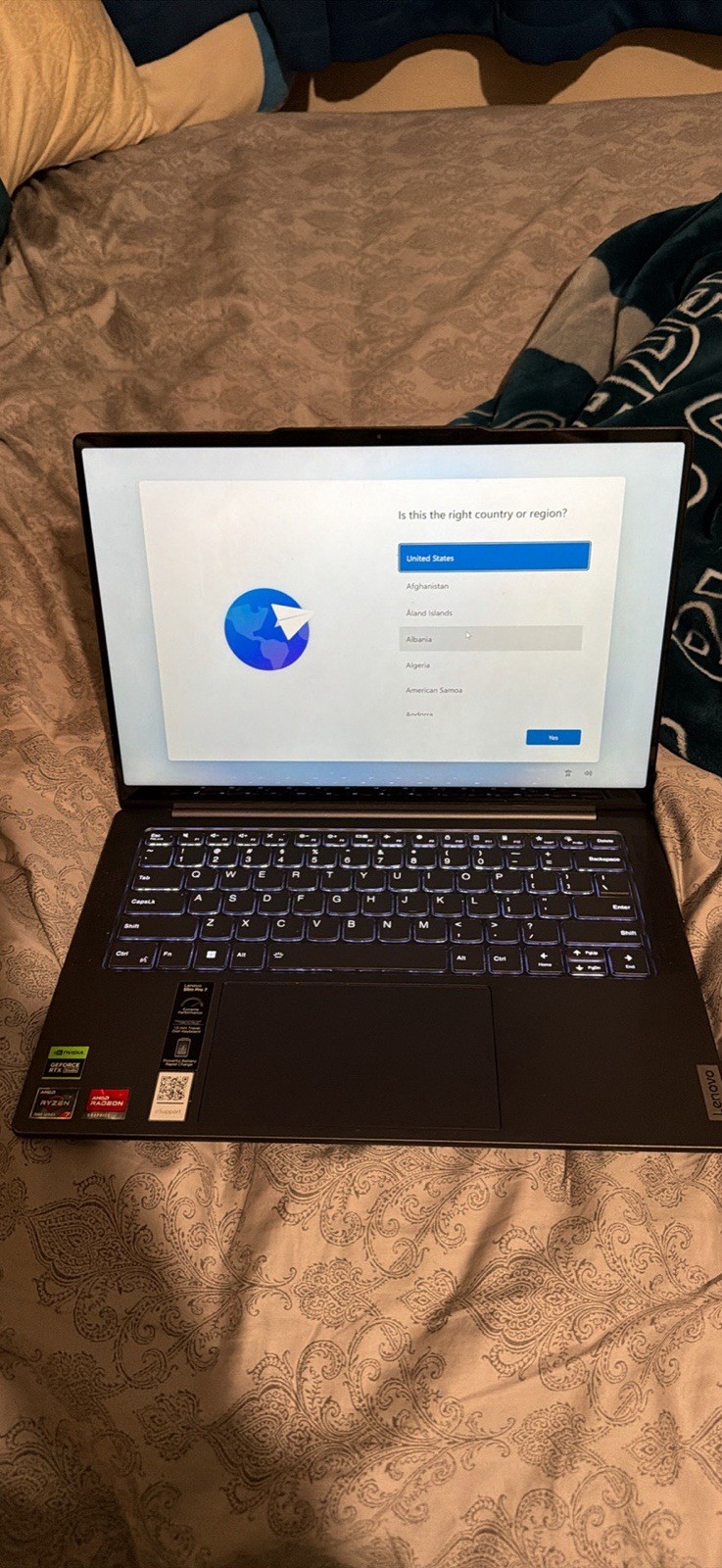 Lenovo Slim Pro 7 14in Touchscreen Ryzen 7 16GB 512GB SSD RTX 3050 Gray