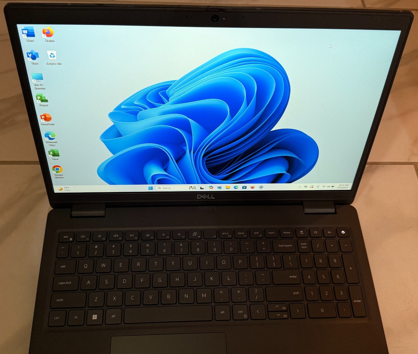 Dell Latitude 3520 Intel Core i7-1165G7, 512GB SSD, 16Gb, Win11, Office 2024