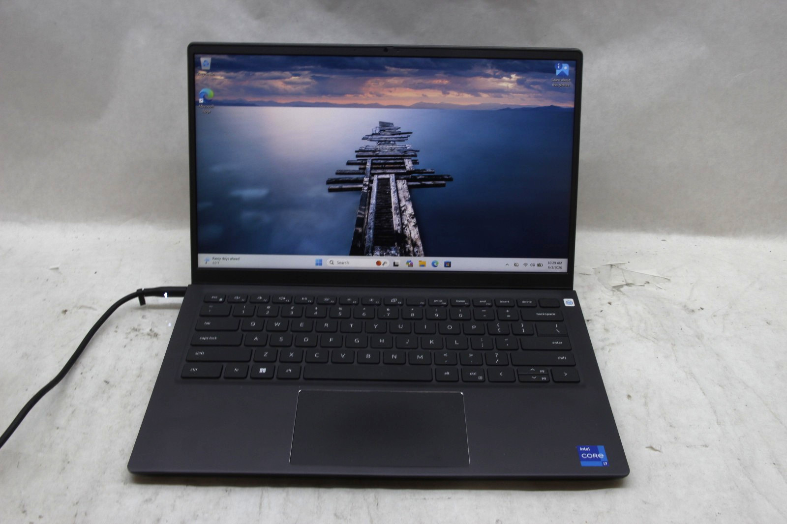 Dell Vostro 14 5410 14″ Laptop i7-11390H 16 GB RAM 256 GB SSD Win 11 w/Charger