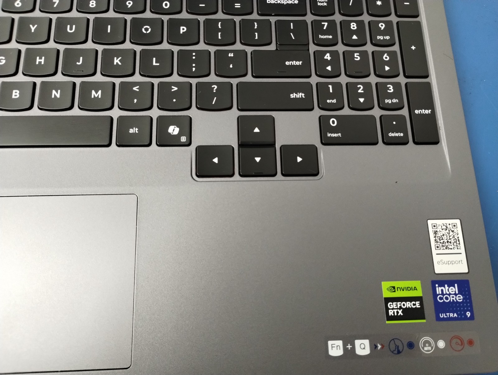 Lenovo Legion 5 16IAX10, Intel CORE Ultra 9 275HX, 2.70 GHz 32 GB RAM, 1 TB NVMe