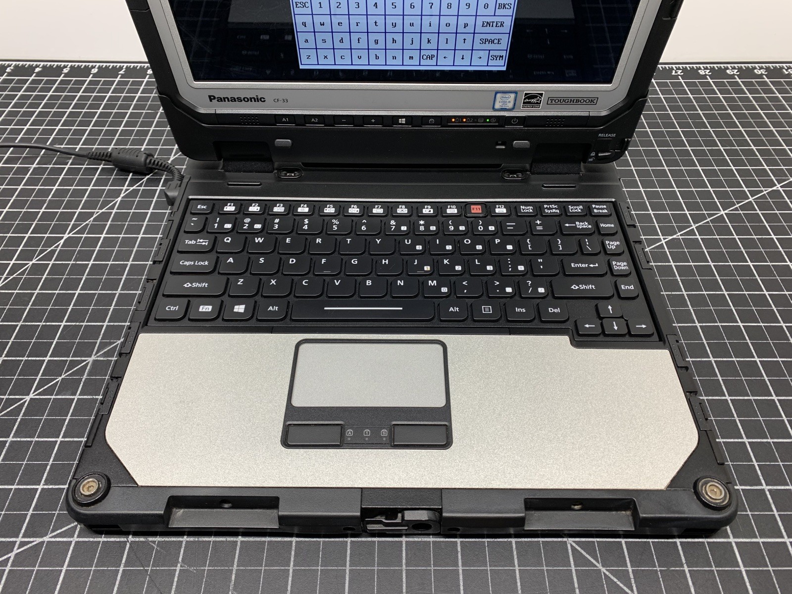 Panasonic Toughbook CF-33 Core i5 7th Gen | 16GB, NO SSD, Bios Locked | #P203