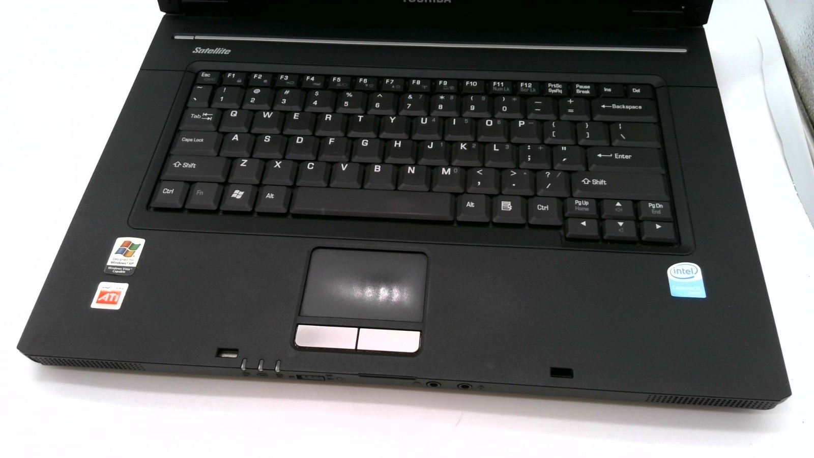 TOSHIBA SATELLITE L35 S2174 -BOOTS TO BIOS- INTEL CELERON M – 512MB RAM no hdd