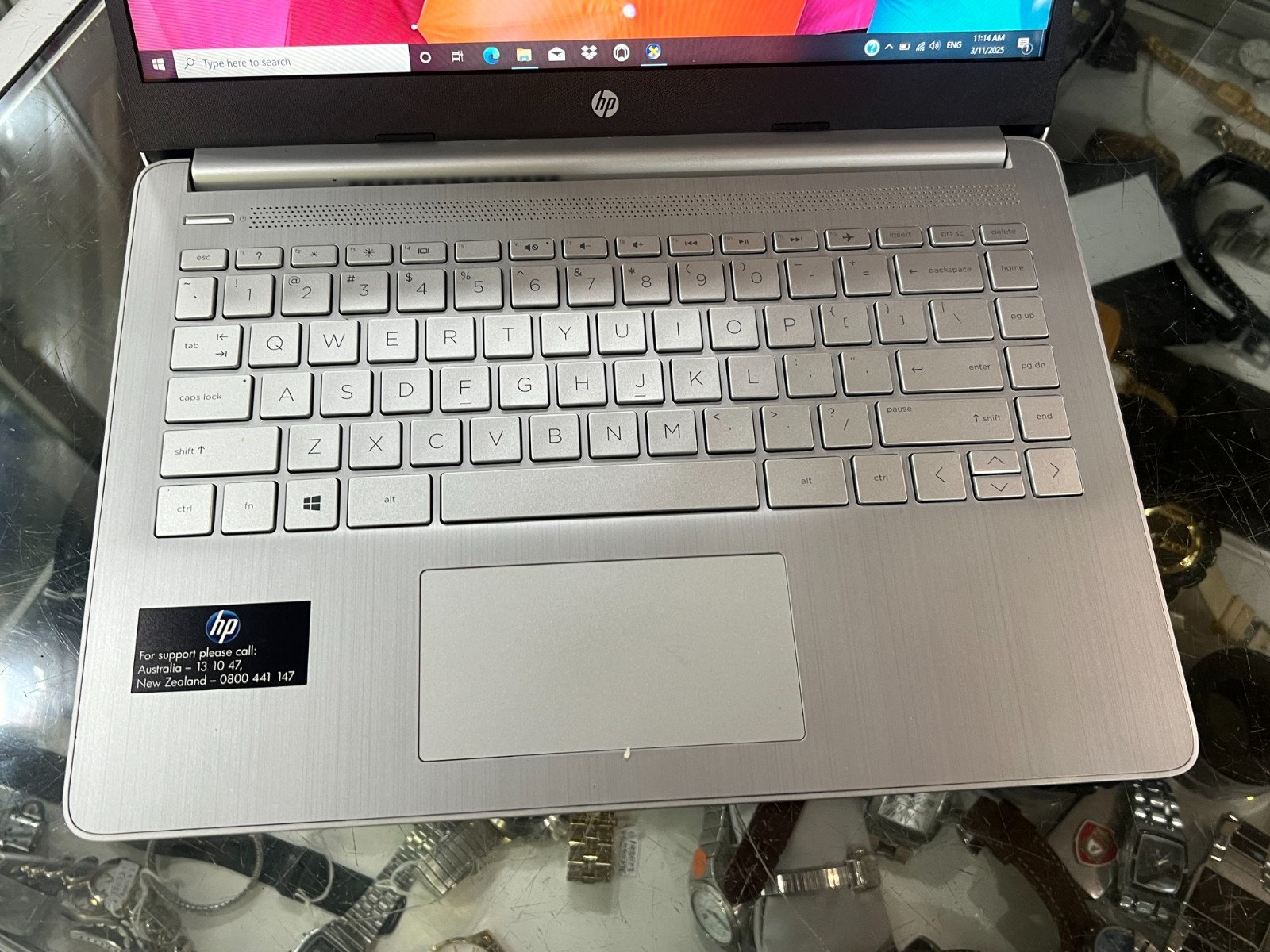 HP 14S-FQ0031AU LAPTOP WINDOWS 10 , 128GB SSD 8 GB RAM AMD 3020E