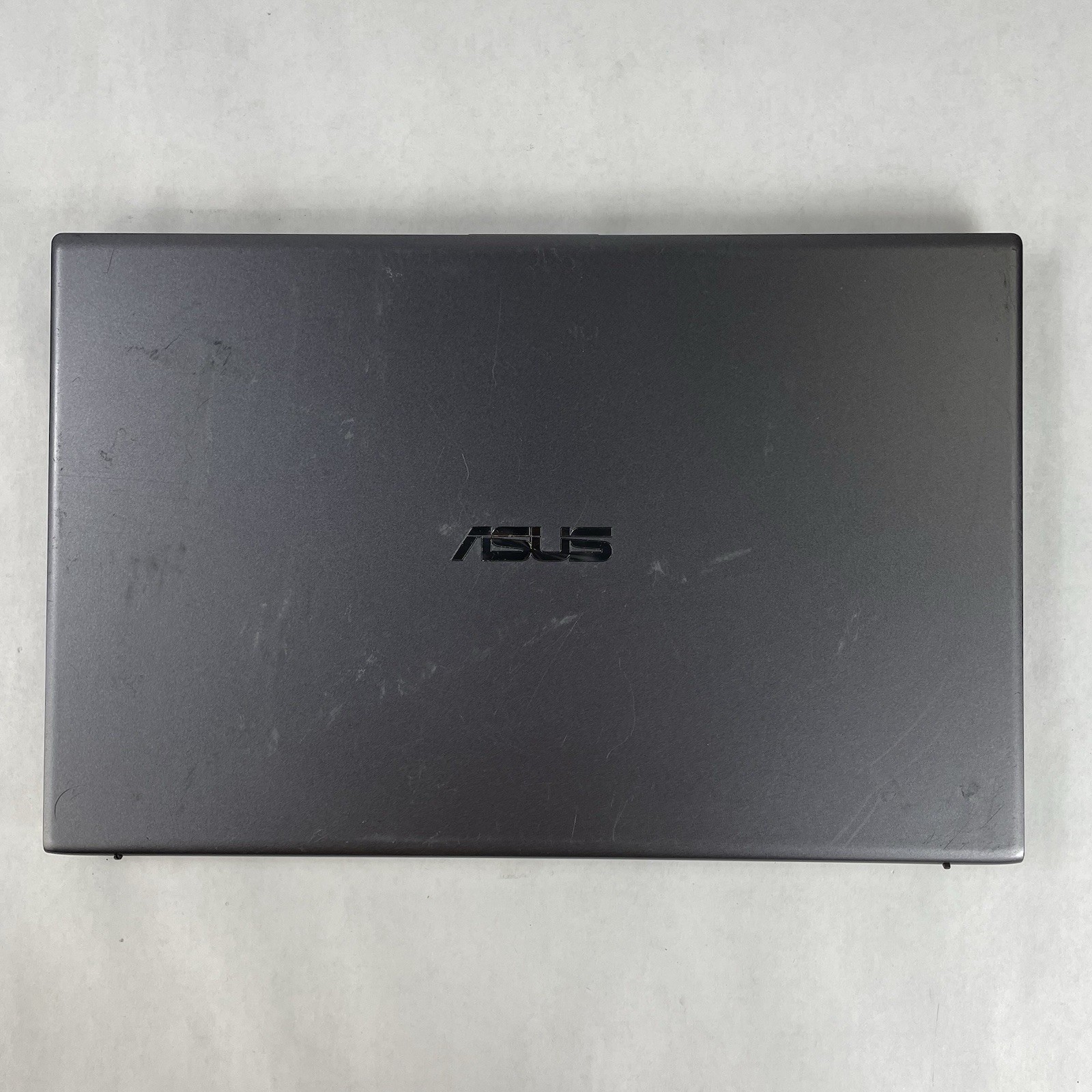 ASUS VivoBook F512F 15.6″ i3-8145U 2.10 GHz 8 GB RAM No SSD No OS No AC