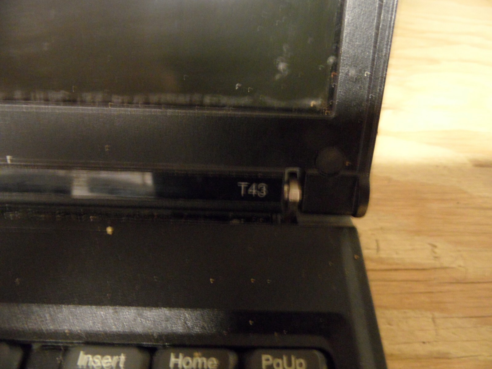 IBM T43 Laptop 4 Parts Dim Screen Could See Bios In Background