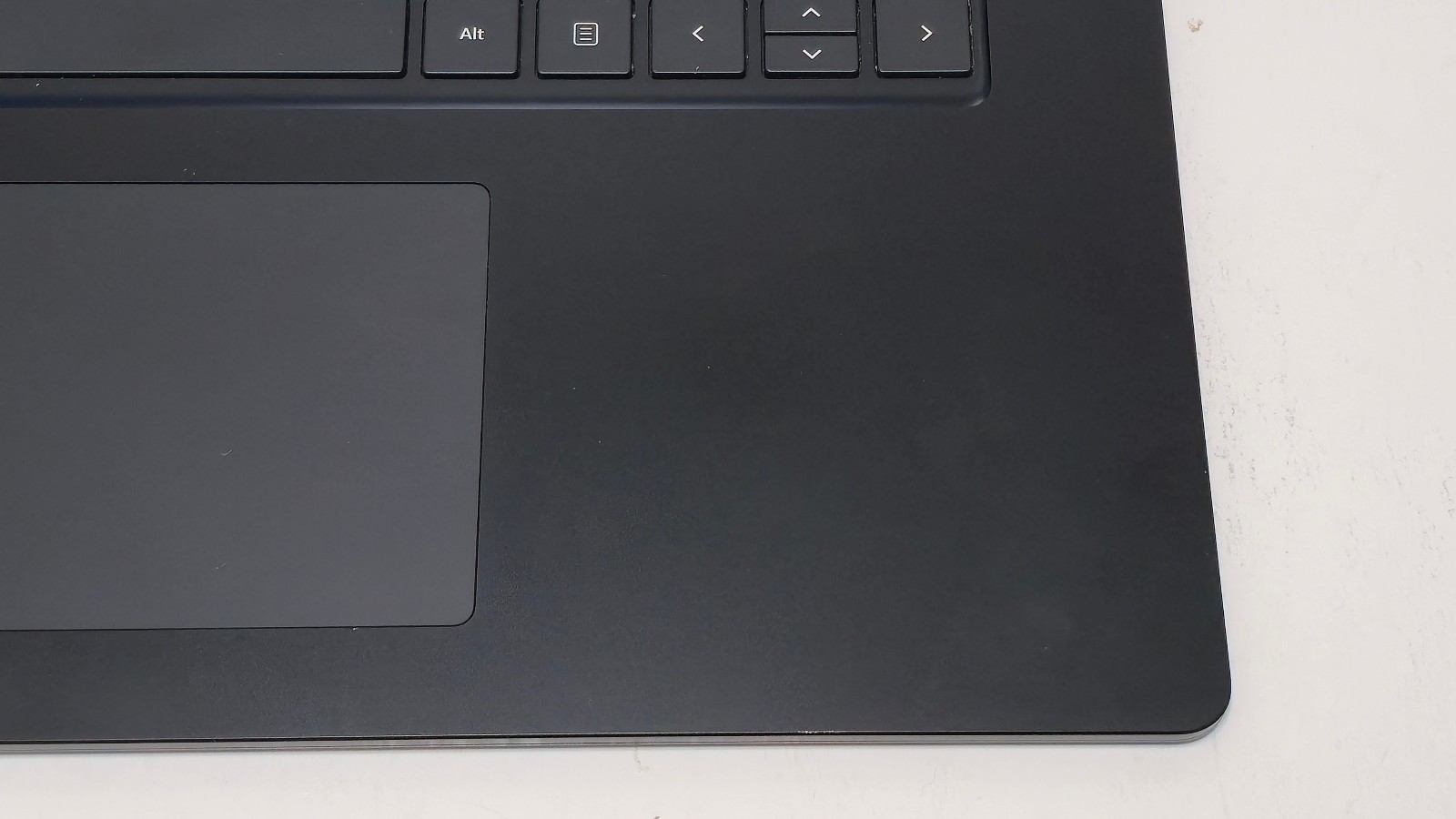 Surface Laptop 5 15″ (1979) Core i7-1265U , 16 GB RAM, 512GB SSD Touchscreen