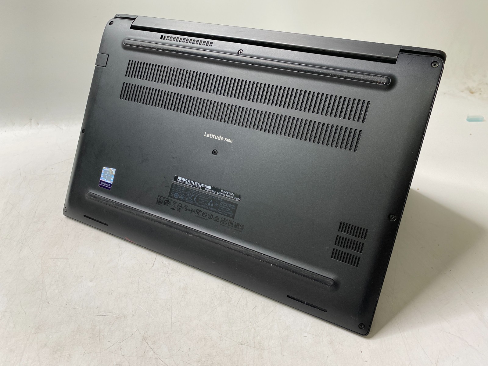Dell Latitude 7490 14″ i7-8650U 16GB DDR4 256GB SSD Win11Pro 79% Battery, w/AC