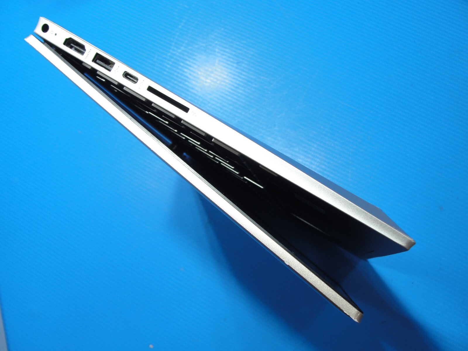 HP Pavilion x360 14m-DW0023DX 14”FHD TOUCH i5-1035G1 1GHz 8GB SSD 256GB