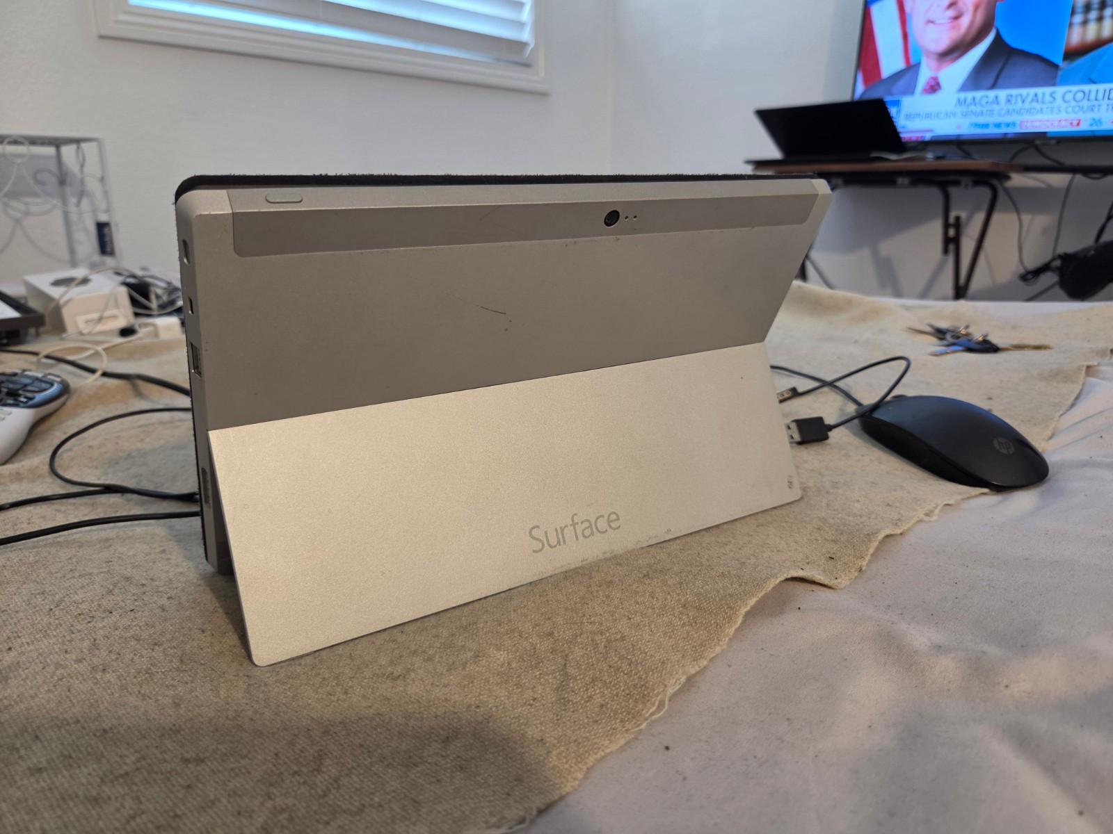 Microsoft Surface 2 Touchscreen & Pen Laptop