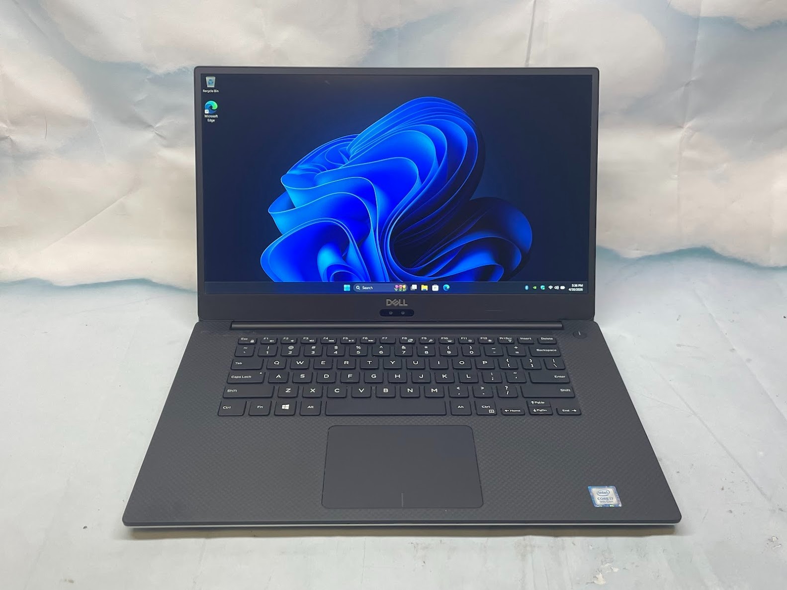 Dell Precision 5540 | i7-9850H | 512GB SSD | 16GB RAM | Quadro T1000 | BAD KB