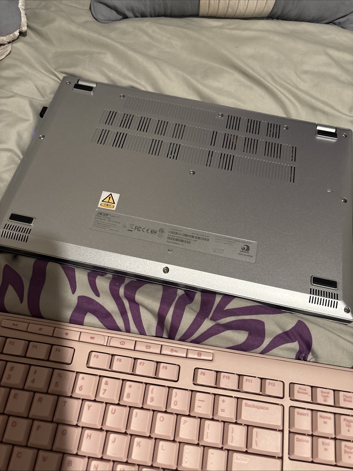Acer Aspire Laptop with extra keyboard and mouse! – PRICE NEGOTIABLE