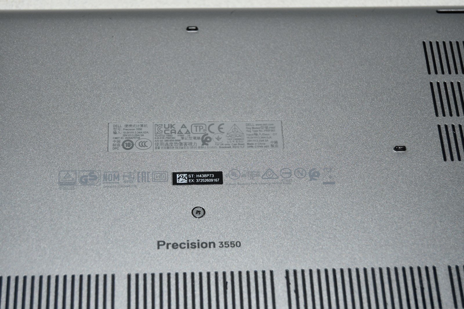 ^ Dell Precision 3550 15.6″ Intel i7-10510U @ 1.80GHz 16GB Ram No HD #X6999