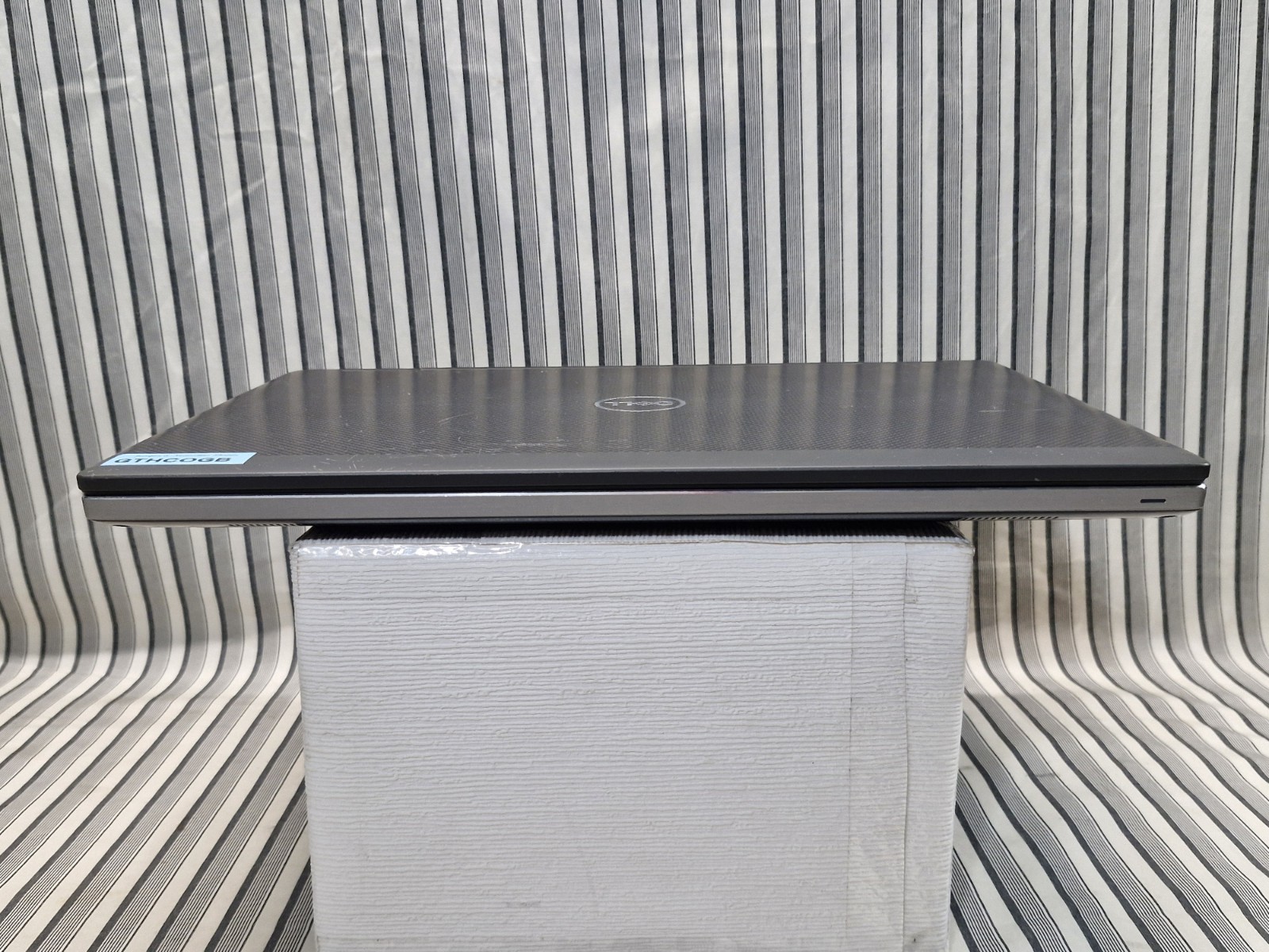 Dell Precision 7540 i9 9th Gen 15.6″ 2TB HDD No Charger Parts Repair