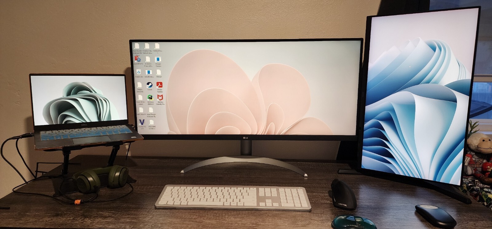 Dell XPS 13 9380 i5-8265@1.8GHz, 8GB Ram, 256GB SSD, Windows 11 Pro