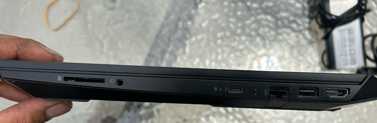 HP Pavilion Gaming Laptop 15-ec0xxx AMD Ryzen 5 8GB 256GB SSD GTX 1050