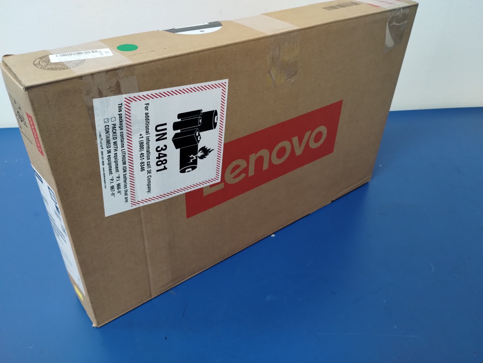 LENOVO IdeaPad Pro 5 16IAH10, Intel Core Ultra 9 285H, 32 GB RAM, 1 TB NVMe SSD