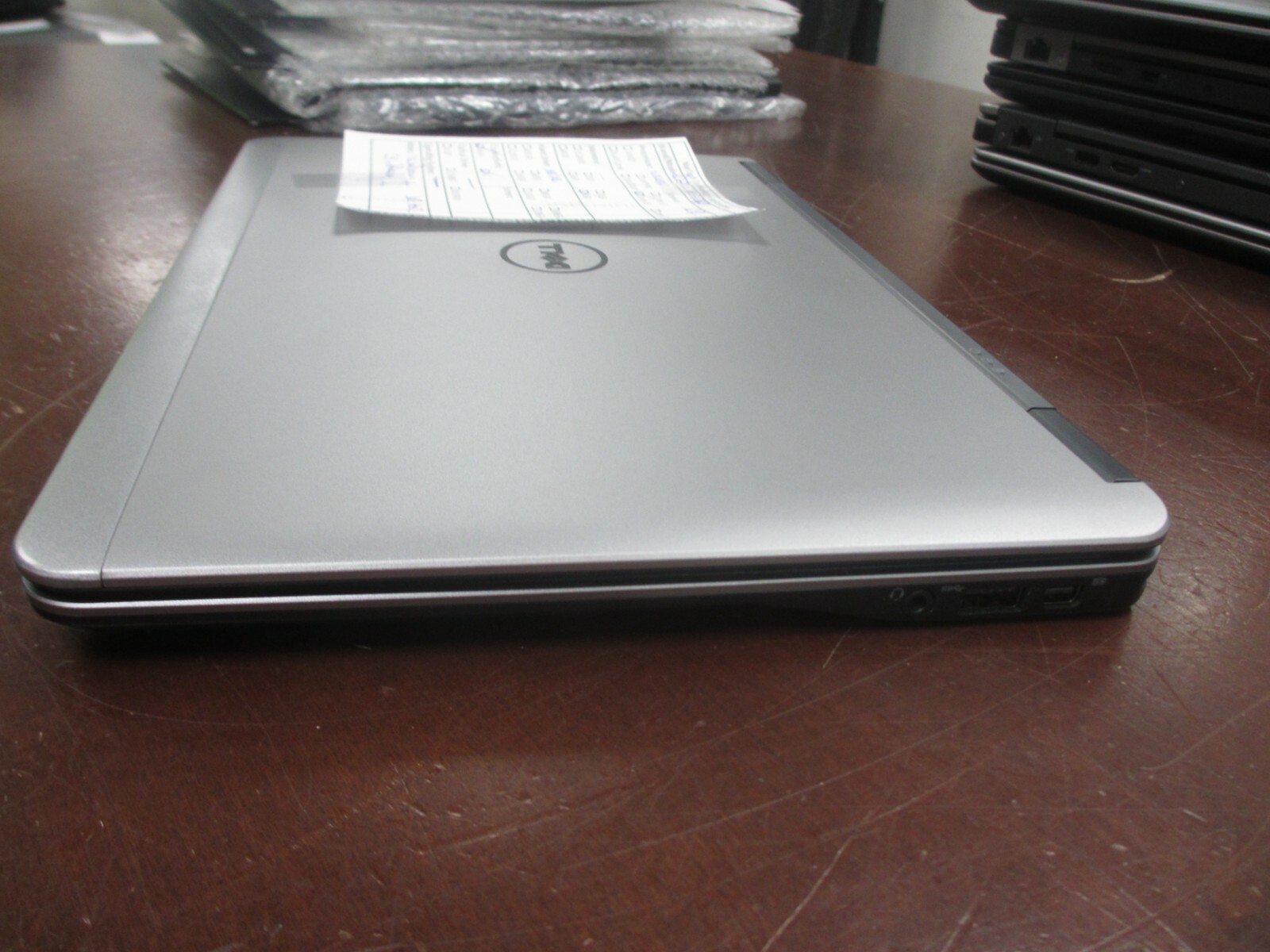 Dell Latitude E7240 I5-4310U 2.00GHz 8GB Web-Cam Laptop [NO AC/OS/HDD]