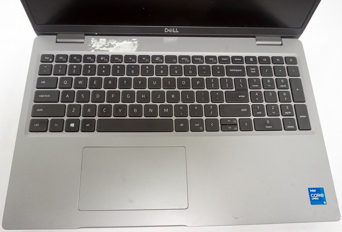 Dell Latitude 5520 15.6″ i5-1145G7 2.6GHz 16GB RAM 256GB SSD Win11 Pro