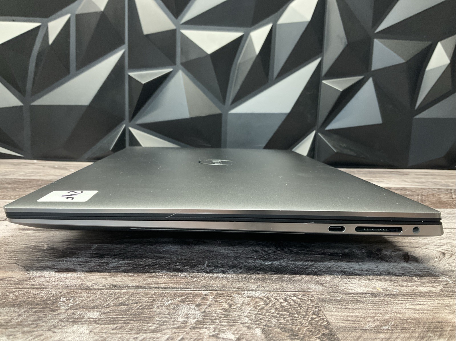 Precision 5550 / i7 10th / 16GB RAM Laptop Notebook PC / Couple Keys Don’t Work