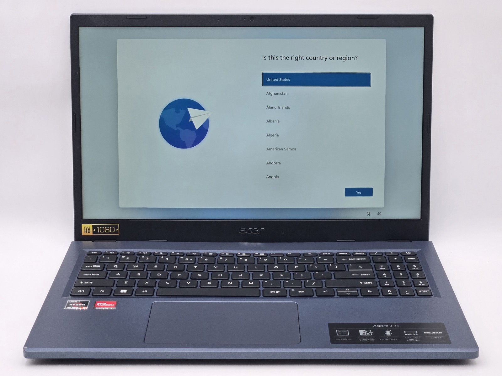 Acer Aspire A315-24PT 15″ FHD Touch RYZEN 5 7520U 1TB SSD 16GB W11 Webcam
