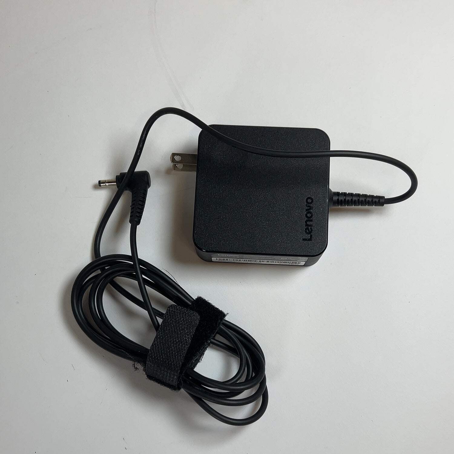 Lenovo V15 G2 ITL 15.6″ i5-1135G7 2.4GHz 16GB RAM 256GB SSD