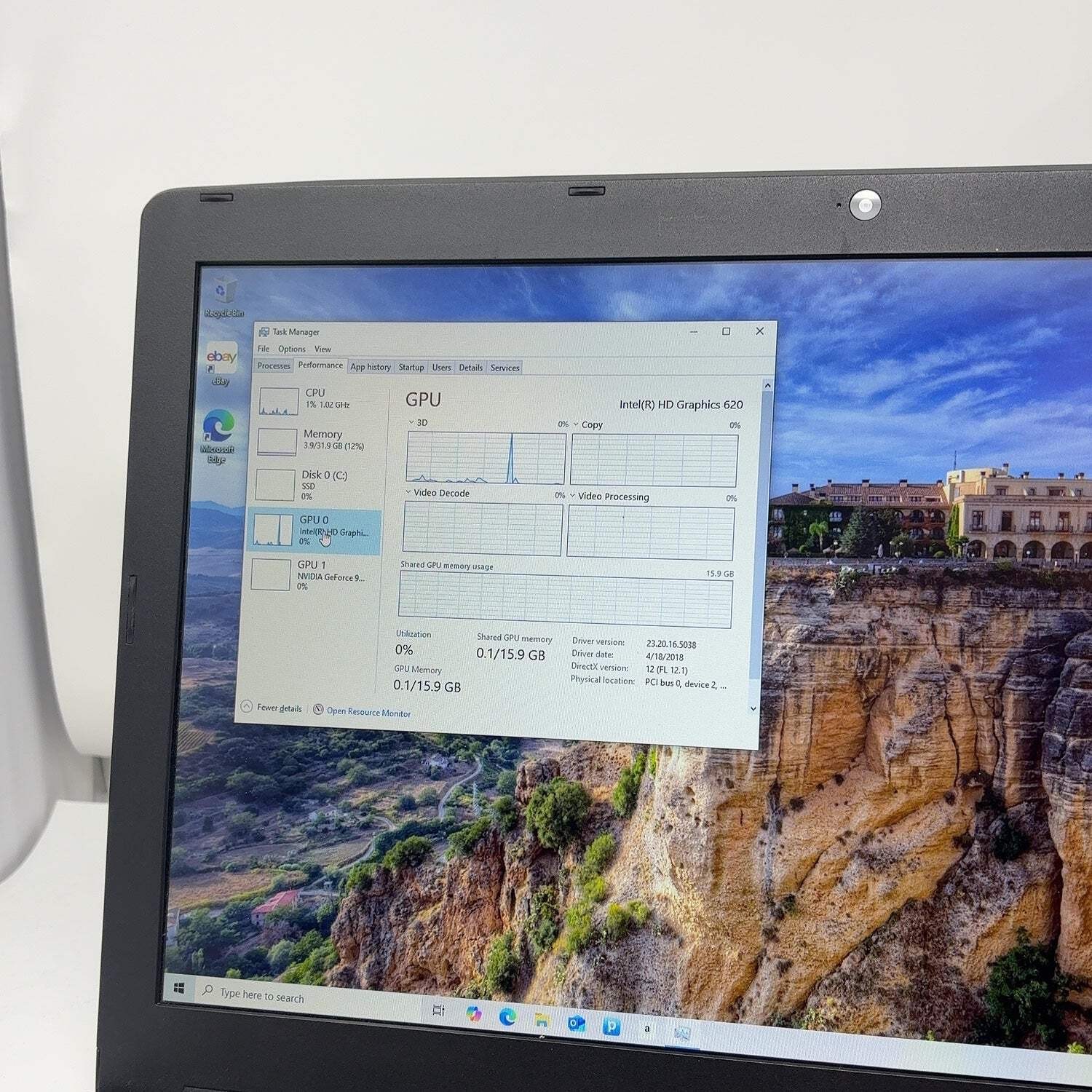Acer Aspire E5-774 17.3″ i5-7200U 2.7GHz 32GB RAM 256GB SSD GeForce 940MX