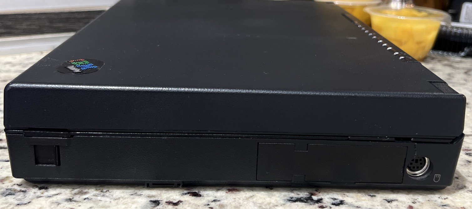 RARE IBM ThinkPad 360CS type 2620-20f 486 Win95 Laptop & Charger WORKING!