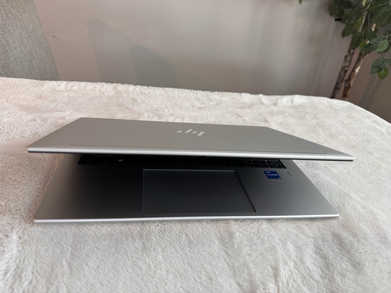 HP EliteBook 840 G9 14” i5-1245U 32GB RAM 512GB SSD Win11 Pro