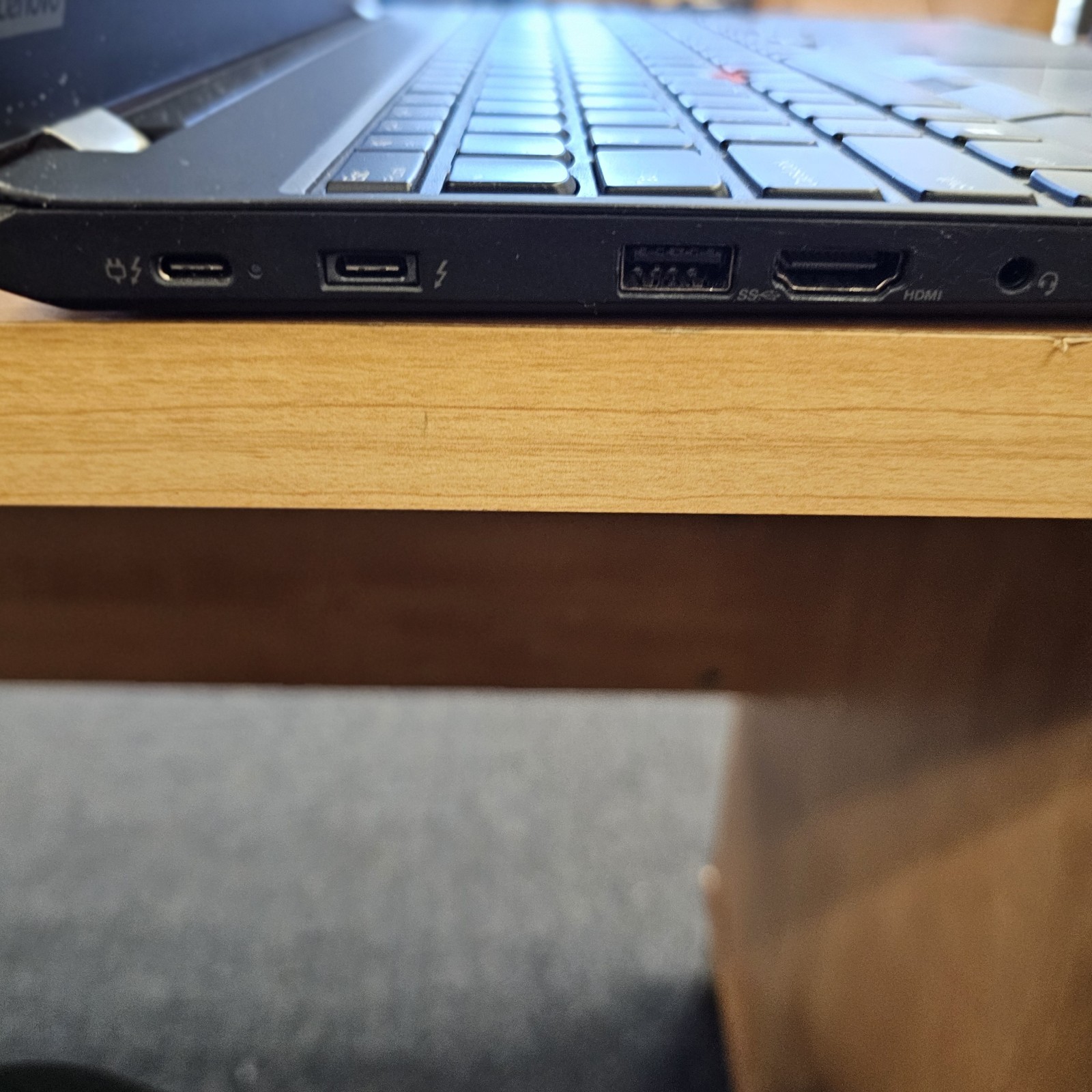 Lenovo ThinkPad P15s Gen 2 15.6″ FHD i7-1165G7