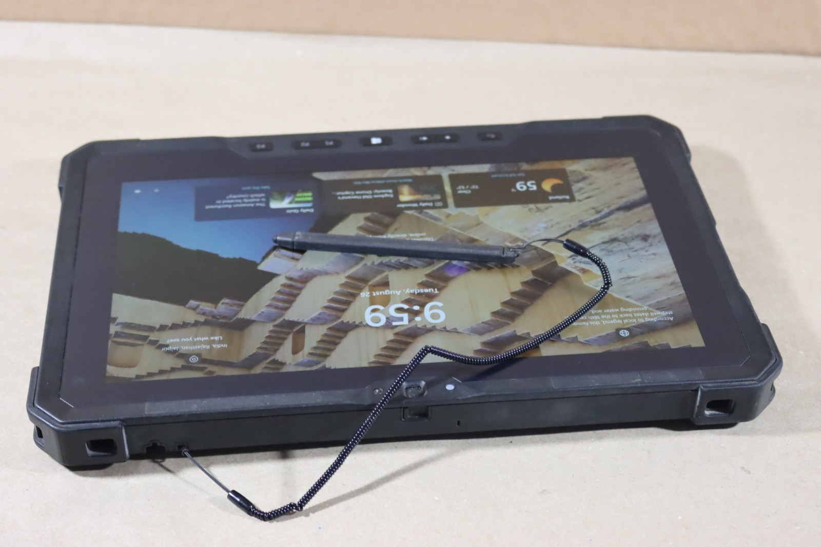 Dell Latitude 7212 Rugged Extreme Tablet Intel Core i5-8350U @ 8GB RAM 256GB SSD