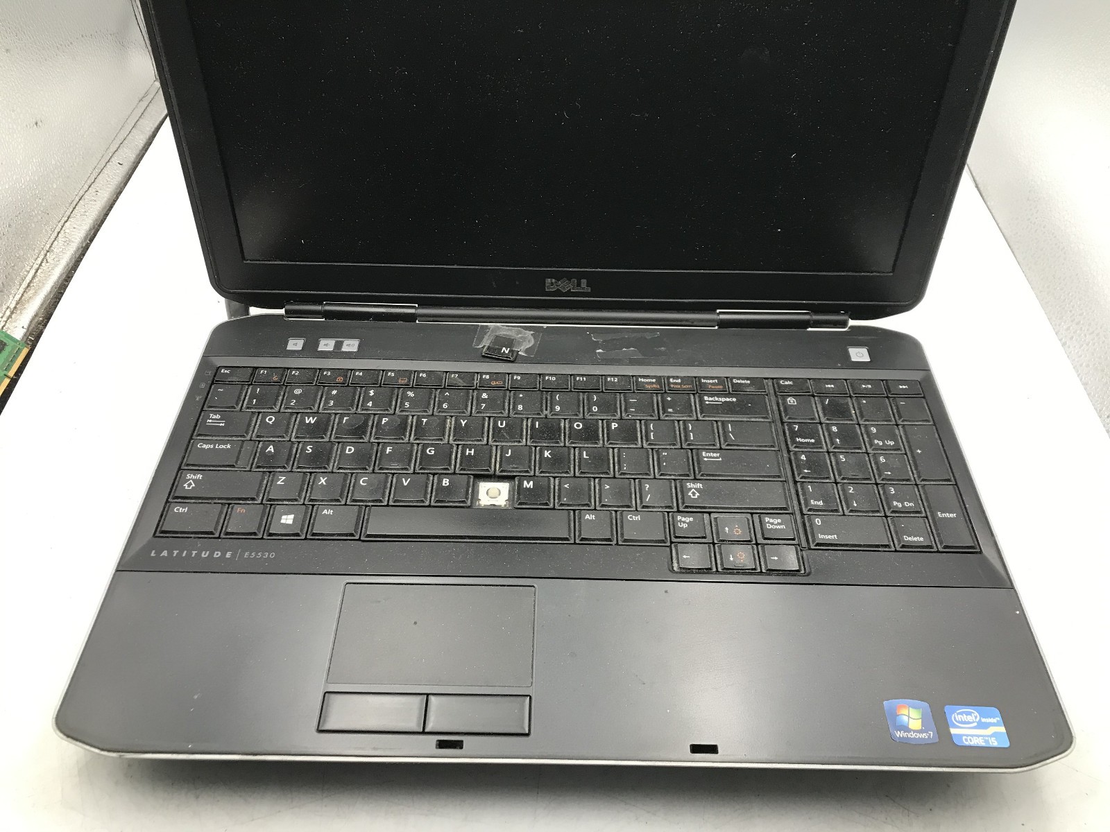 DELL LATITUDE E5530 – FOR PARTS – INTEL I5 3360 – NO RAM – READ DESCRIPTION – BB