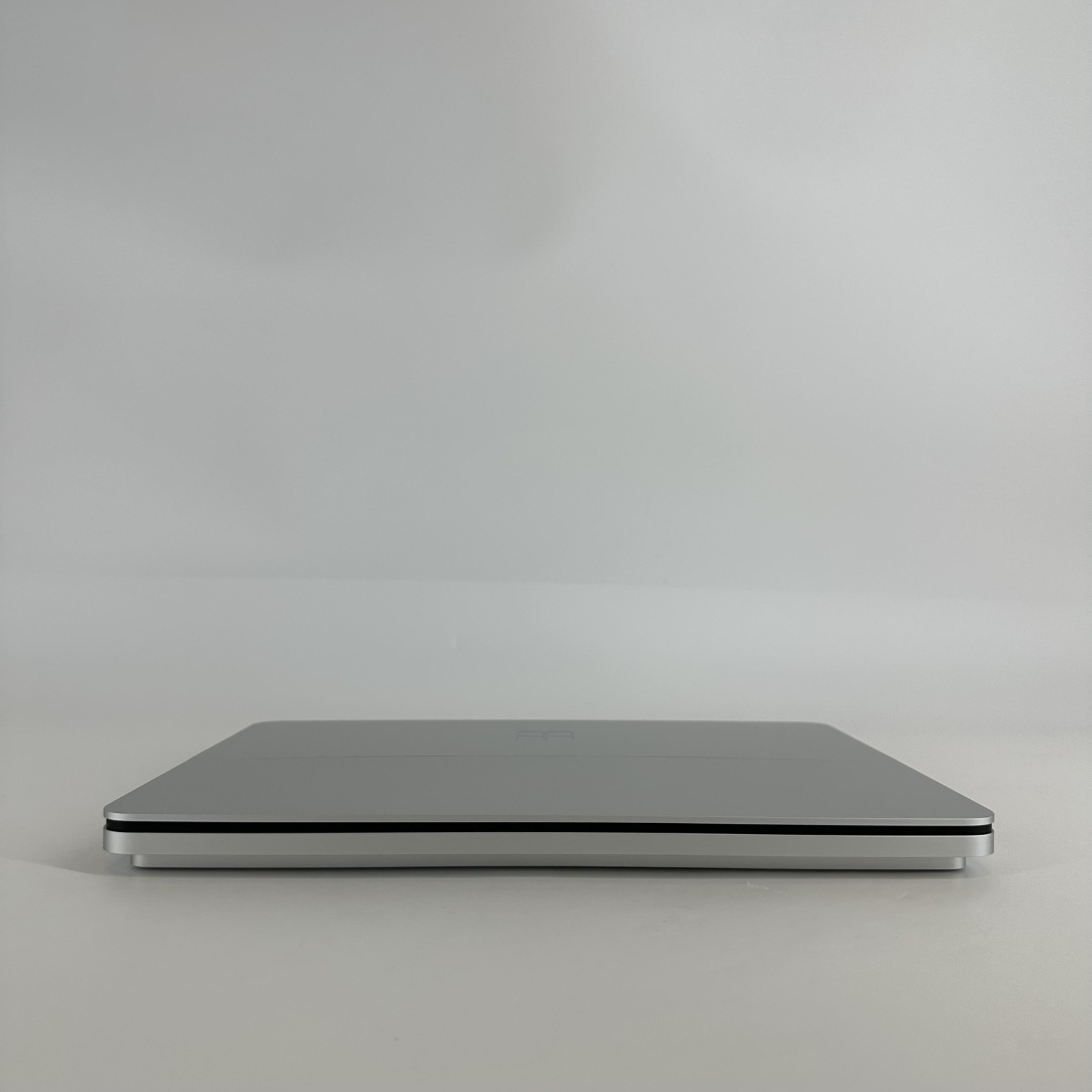 Microsoft Surface Laptop Studio 2 14 2K TOUCH 2.9GHz i7-13800H 32GB 1TB RTX 4050