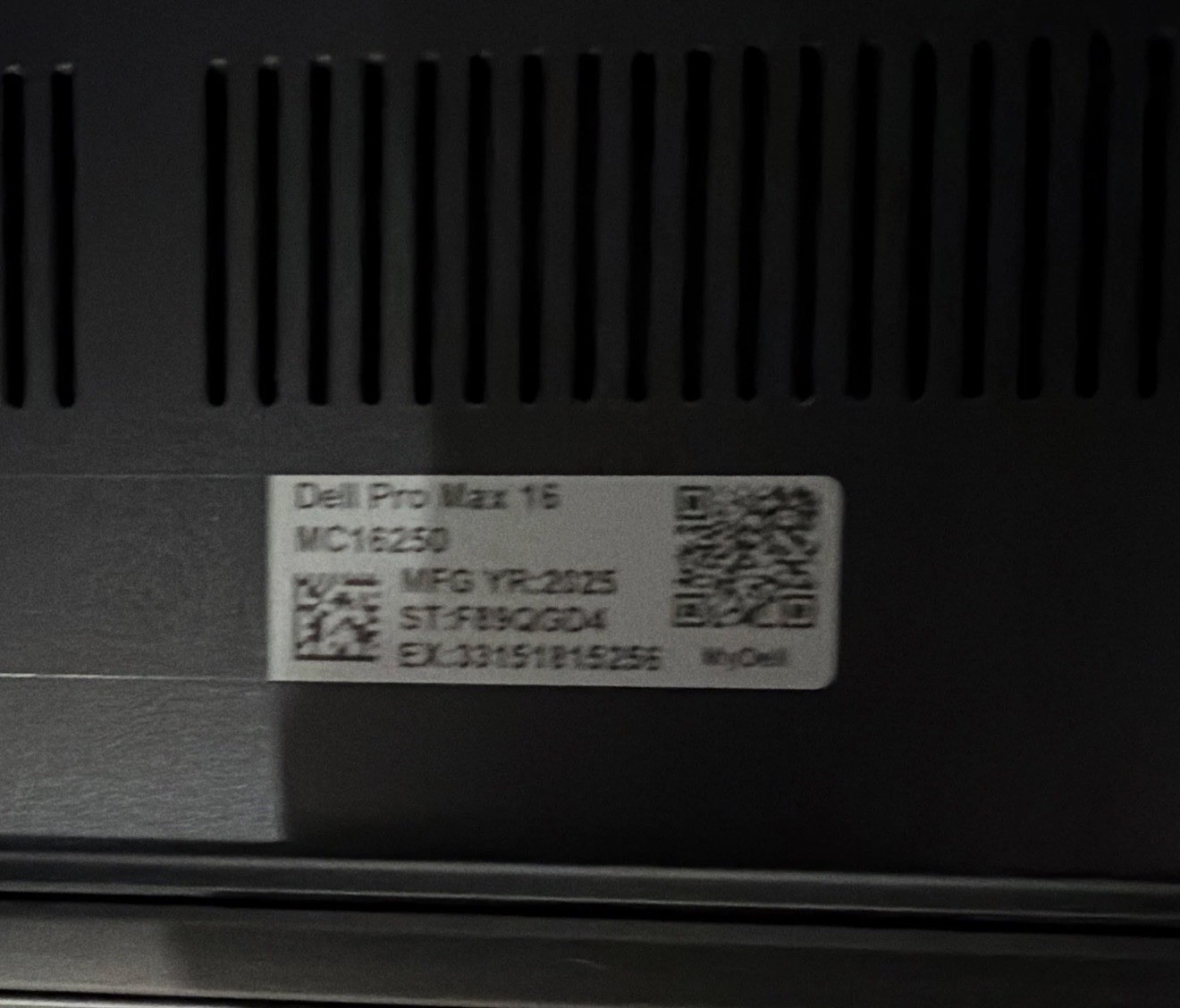 Dell Pro Max 16 MC16250 16in Core Ultra 7 265H 32GB 477GB SSD W11 Ent