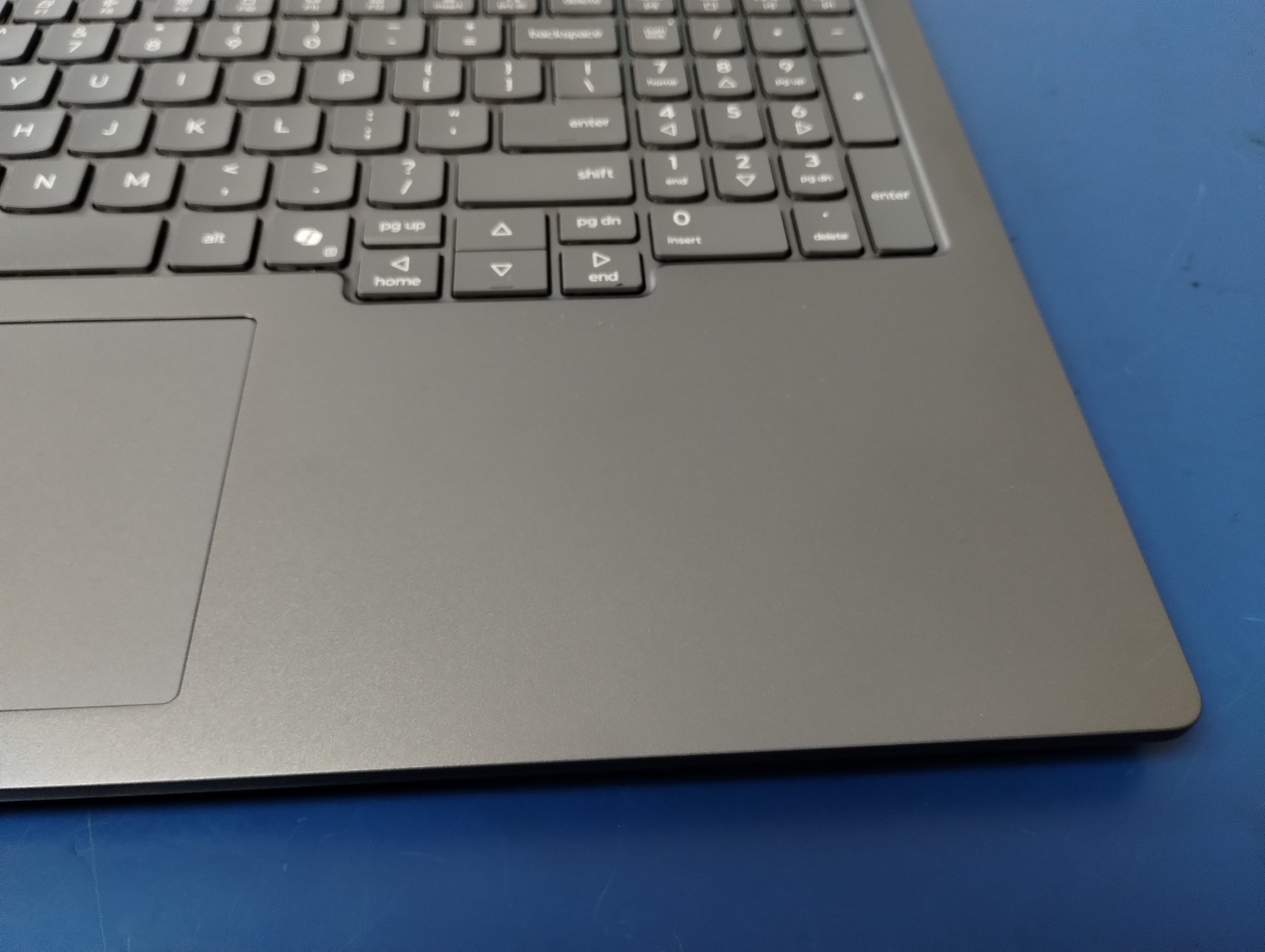 Lenovo IdeaPad Pro 5 16IAH10, Intel Core Ultra 9 285H, 32 GB RAM, 1 TB NVMe SSD