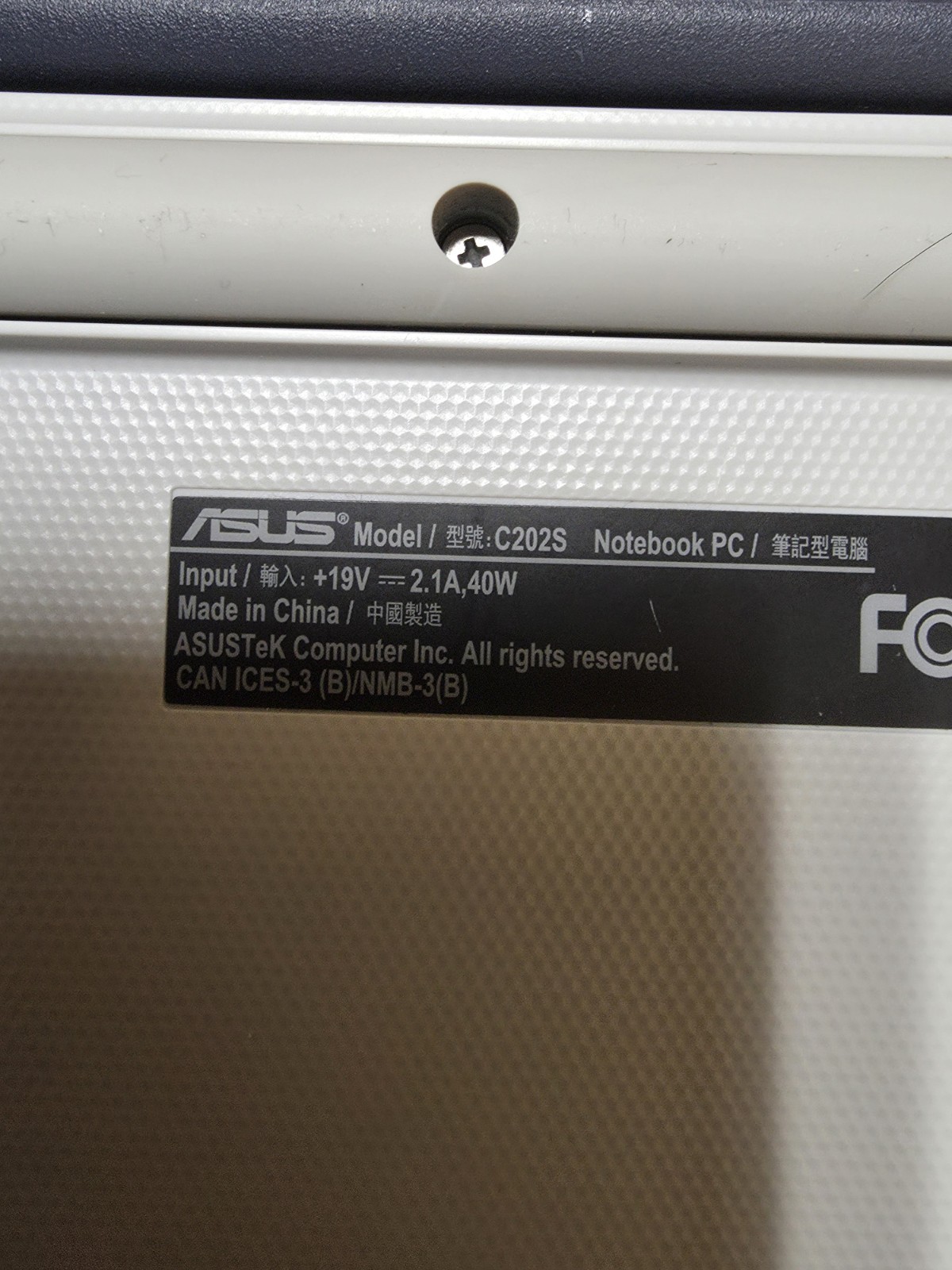 ASUS Chromebook C202S 11.6″ LCD Chrome OS