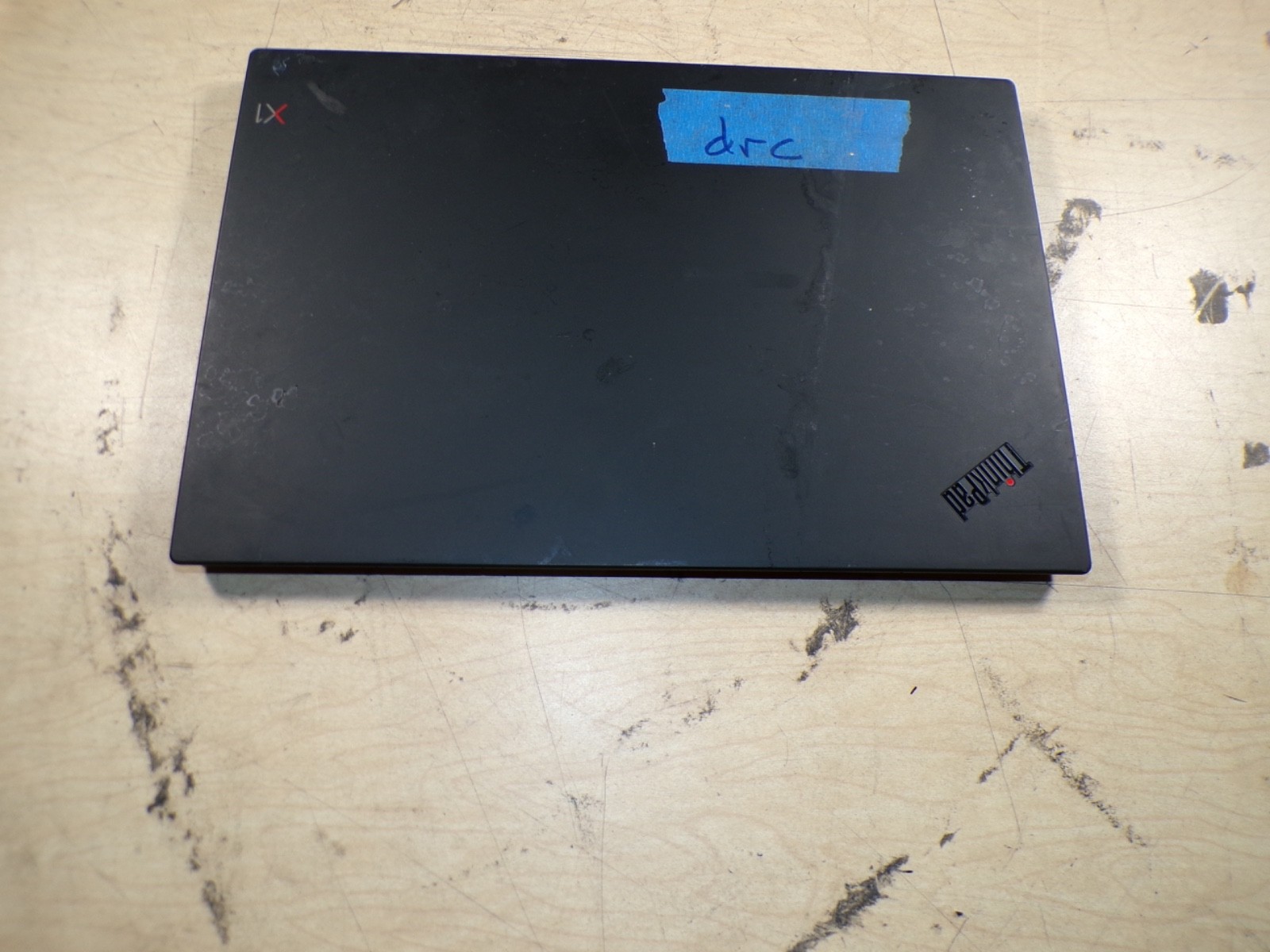 THINKPAD X1 CARBON 7TH GEN I7 8GB RAM **NO POWER ON **NO HD/ NO CADDIE/ NO OS