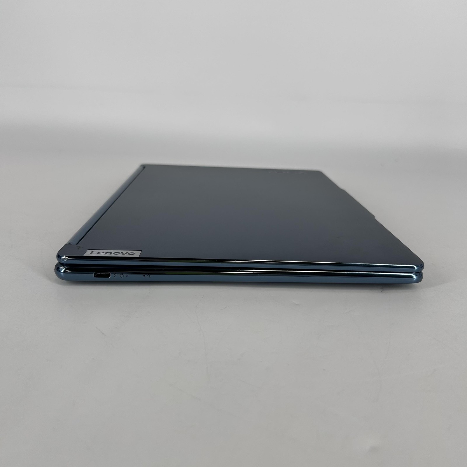 Lenovo Yoga Book 9i 13.3 Blue QHD+ TOUCH 1.7 GHz i7-1355U 16GB 512GB SSD Good